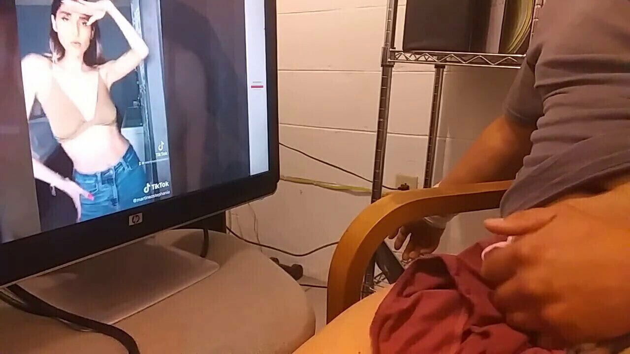 exgirlfriend leans dirty shorts while fuck