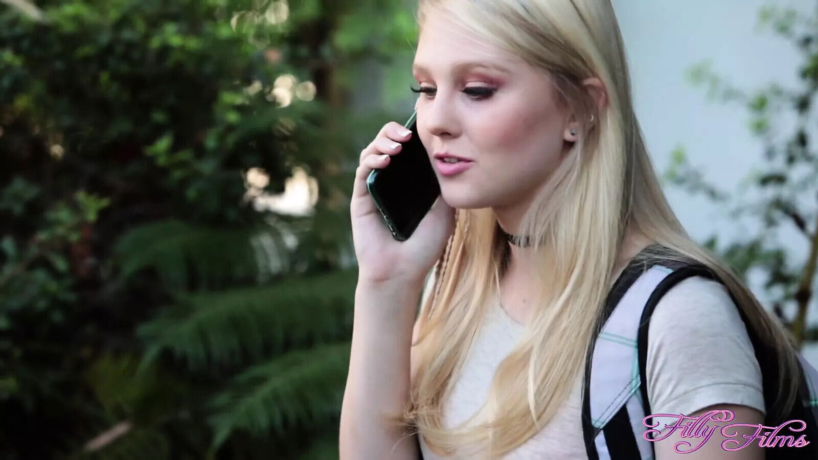 Mother, Daughter Aunt Office Webcam