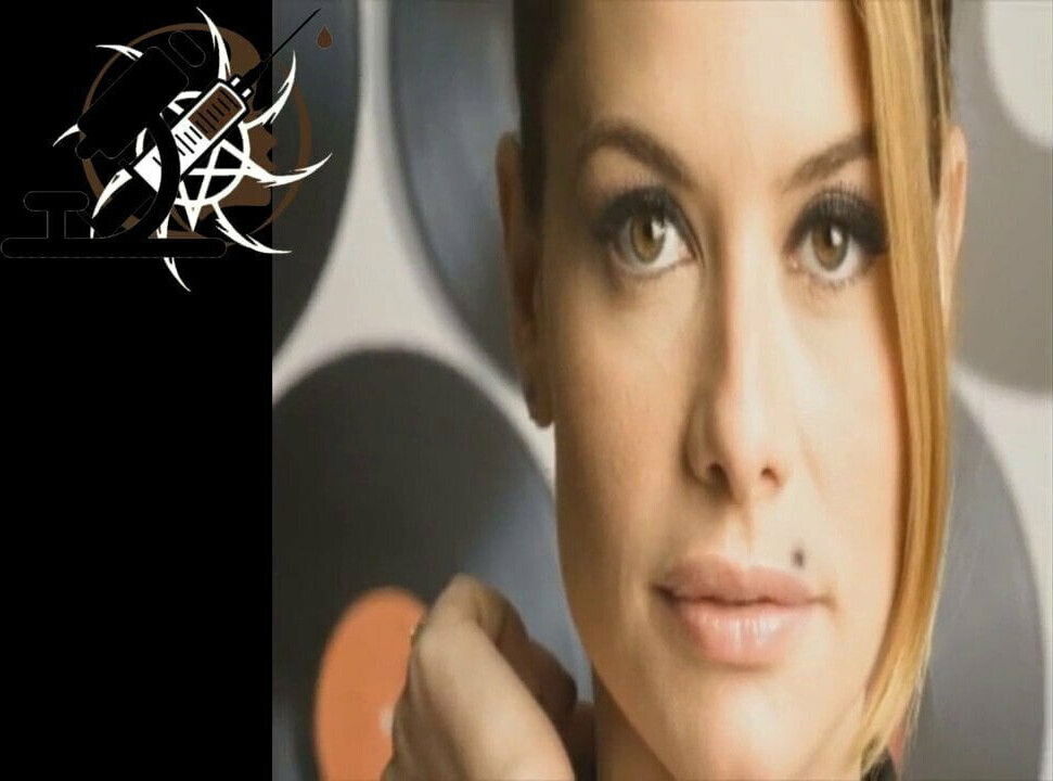 uglyfying Alinne Moraes