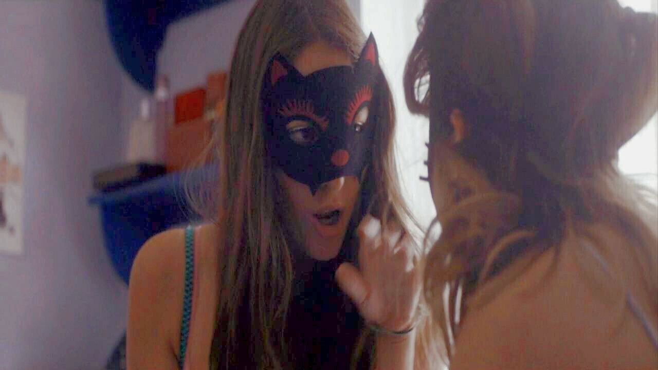 Nichole Bloom Fabianne Therese sexy lesbian movie