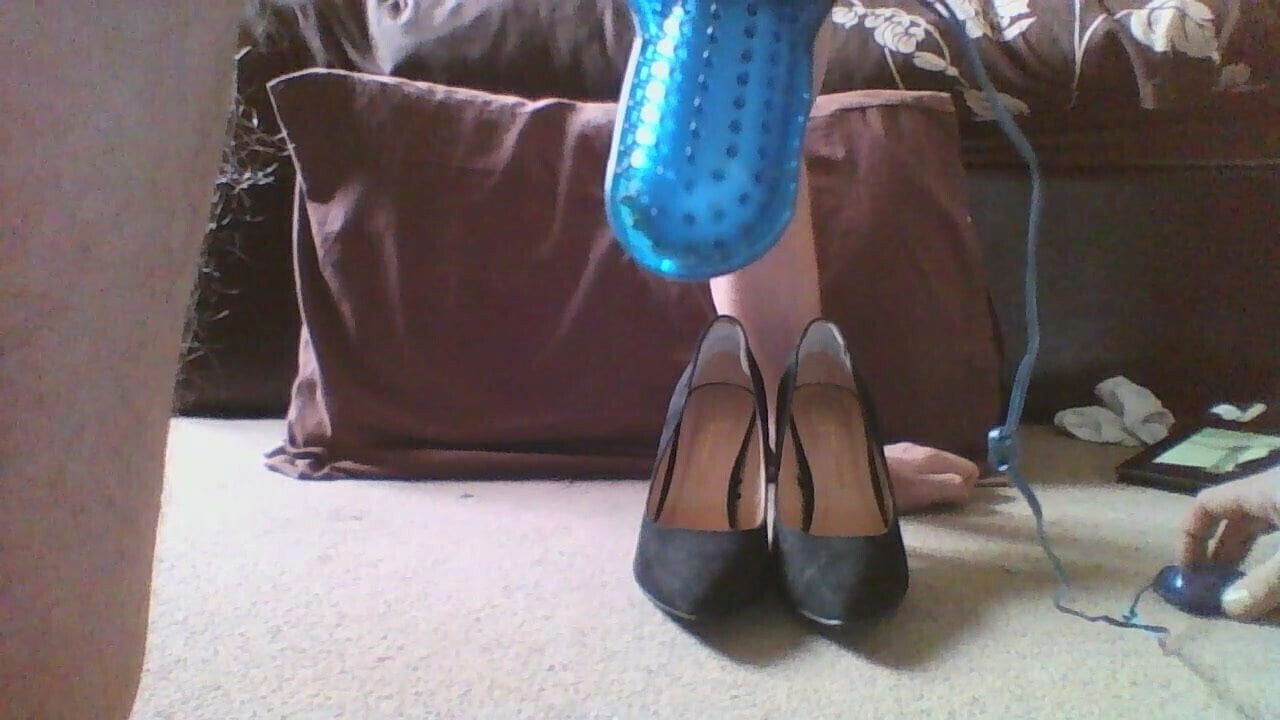 laws sexy heels, hands free ring