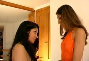 Sahara - Hot wet lezbos 1