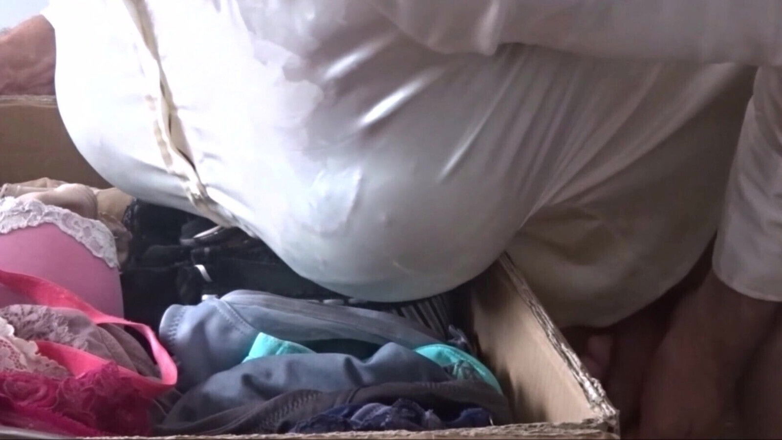 cumshot color bras slow motion