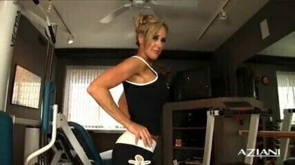 Brandi Love sybian