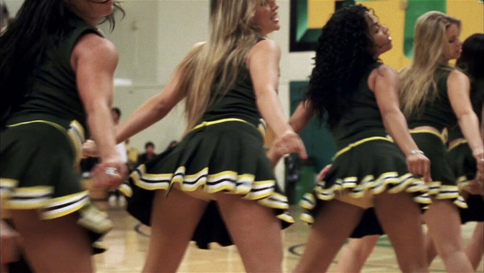 Christian Milian ''Love Doesn't Cost Thing''