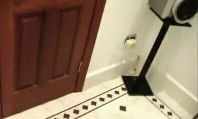 Schokomaus latex blowjob