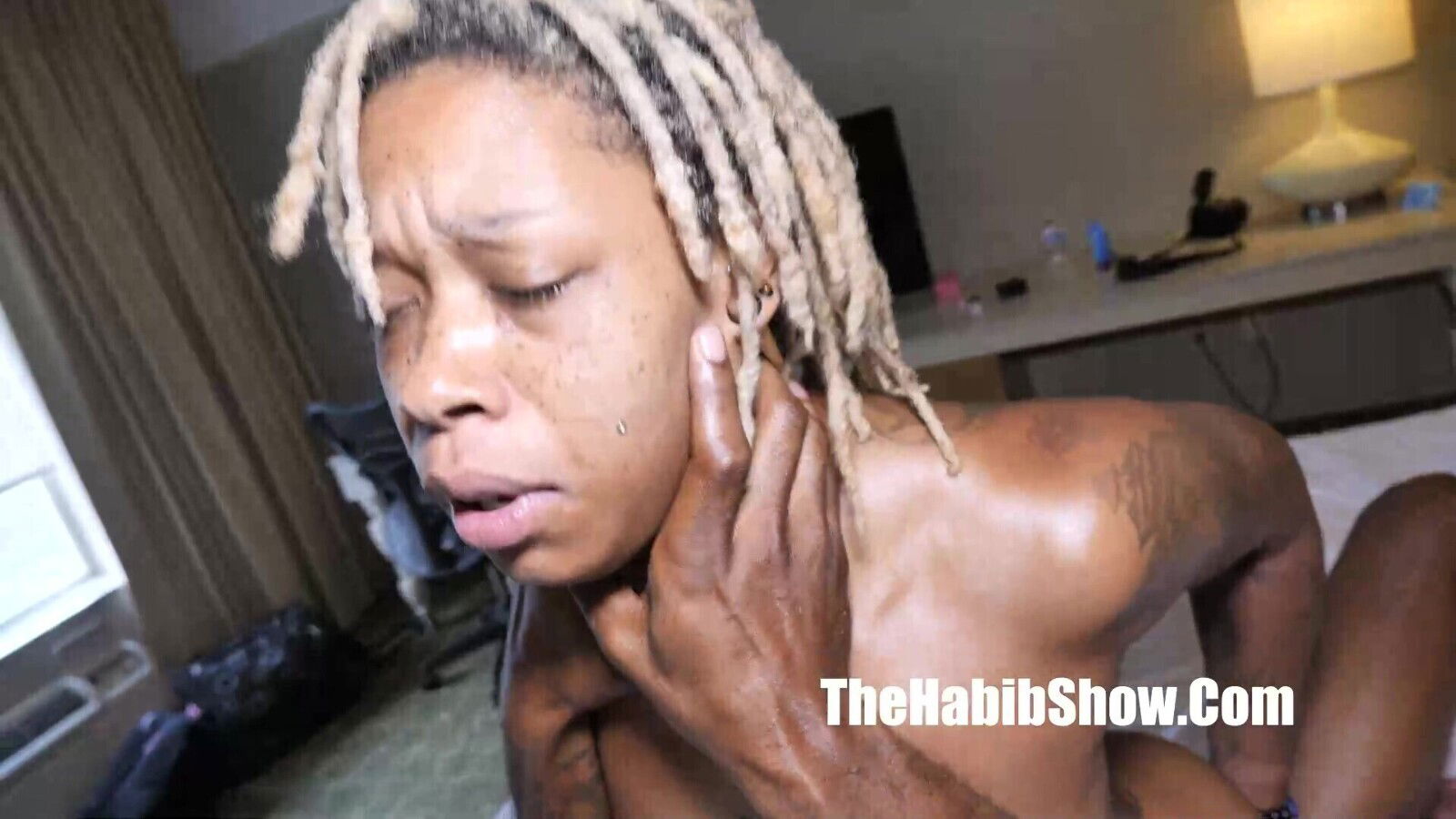 cinnamon stackz booty bouncing on jay bangher bbc