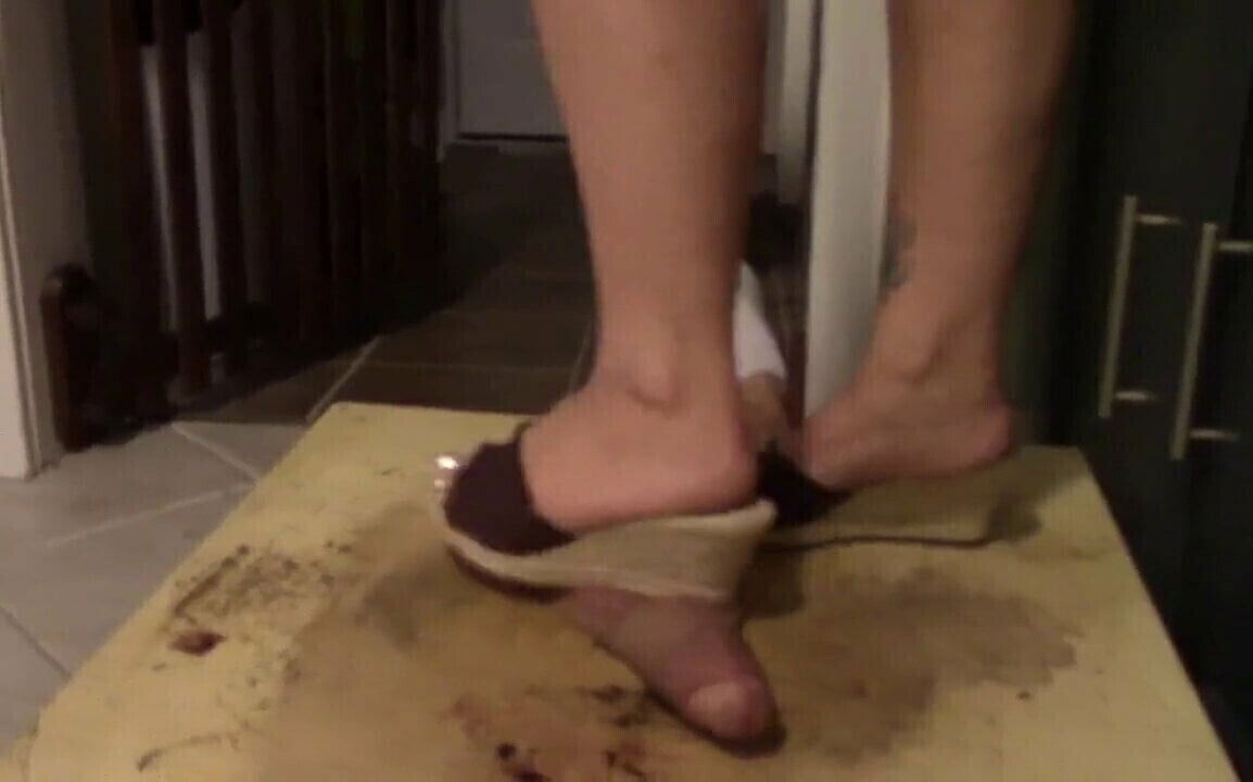 Ball trample extreme-Asleigh's wedge crush