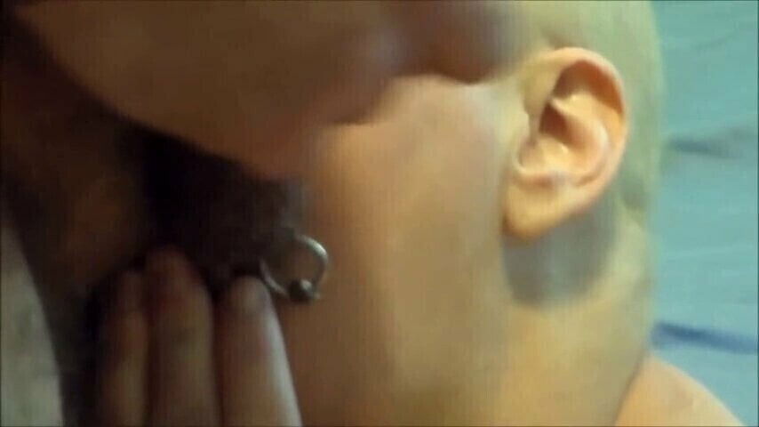 Alayne suce enfin voisin devant