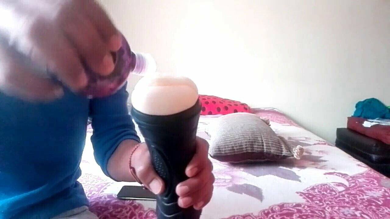 Amateur playing with masturbator