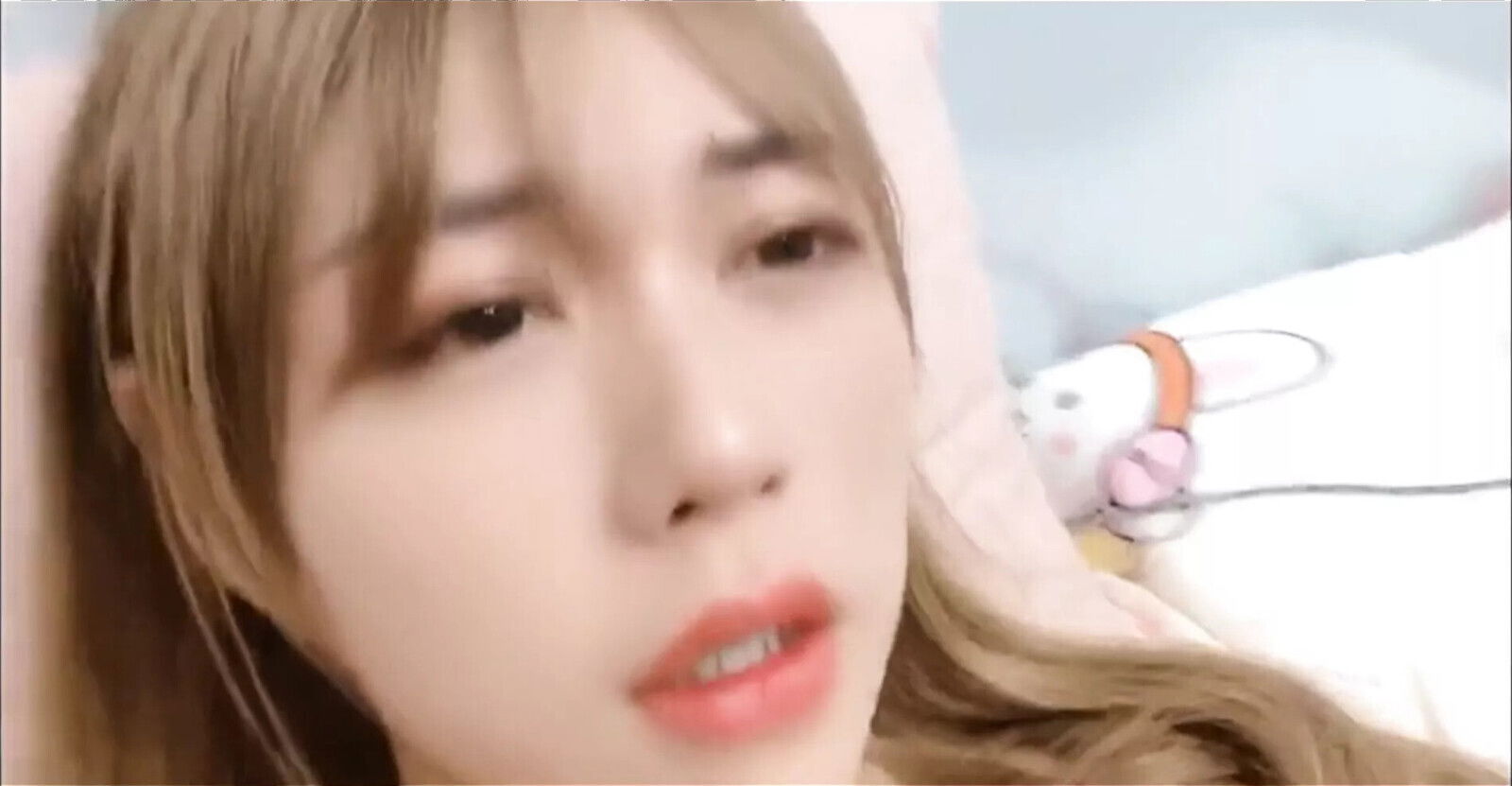 Sweet Ladyboy cocksucker asian micropenis