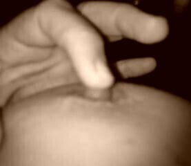 MILF mastrbates, real thing