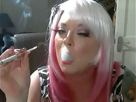 Cute Tina Snua Smoking Filterless Cigarette With Holder Fetish