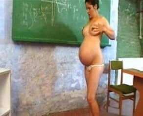 Pregnant Teacher Finds Groove Classroom