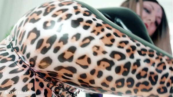 tease video, sexy MILF playing