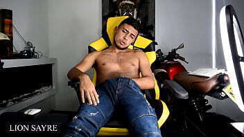 Fantasma habitaci&oacute_n bota l&aacute_mpara mierda