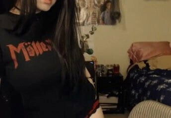 Ass twerk, big tits and pussy rub on young brunette