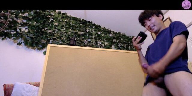 第1回‼︎射精飛距離を計測してみた。