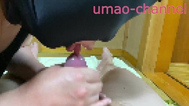 （馬女の種搾り日記）　先っぽをチロチロ舐めしながらツボ攻め手コキしてたらすぐ搾り取れたよ♡