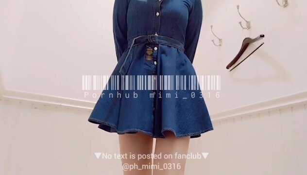【女子更衣室】生着替え　試着室　日本人　素人　個人撮影　Japanese Amateur　mini dress