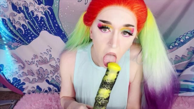 Rainbow Dash Sucks Recruit's Horse