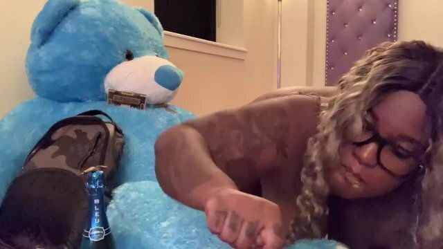 It’s Birthday Month Hazelnutxxx