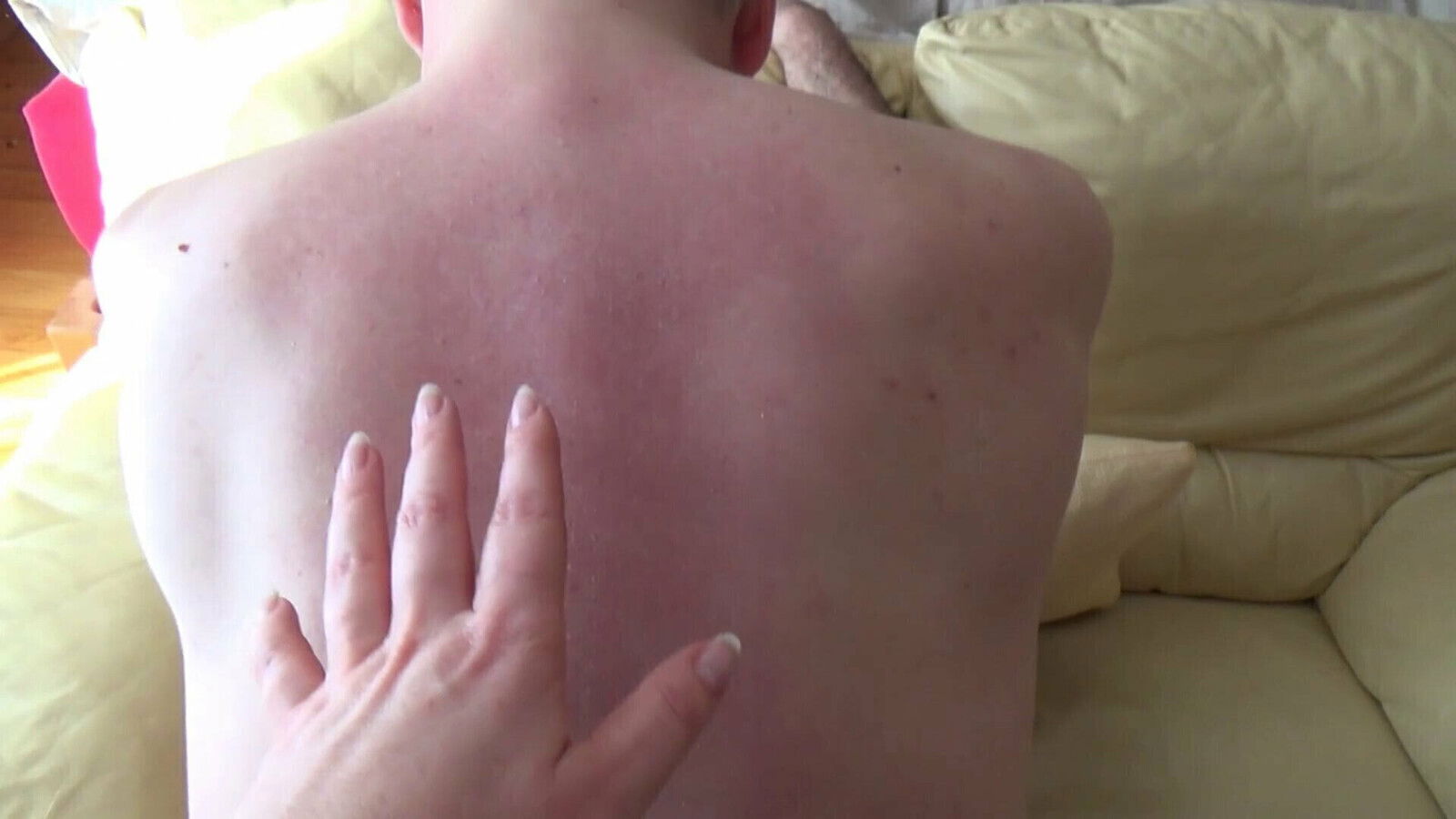 Scratching back with natural nails