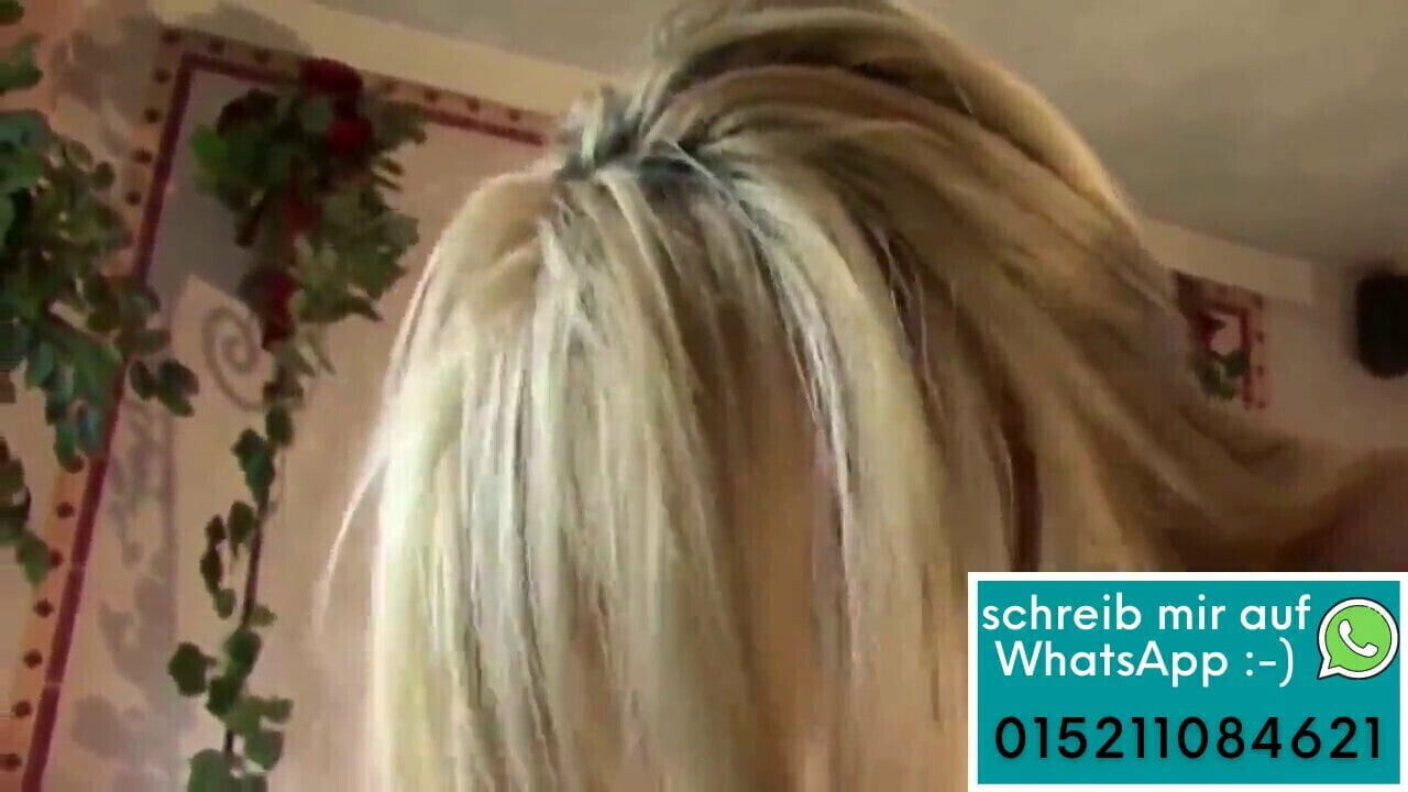 Zwei sexy Deutsch Russinen ficken Pool