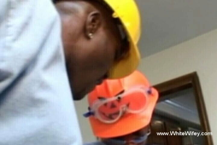 Threesome Redhead MILF