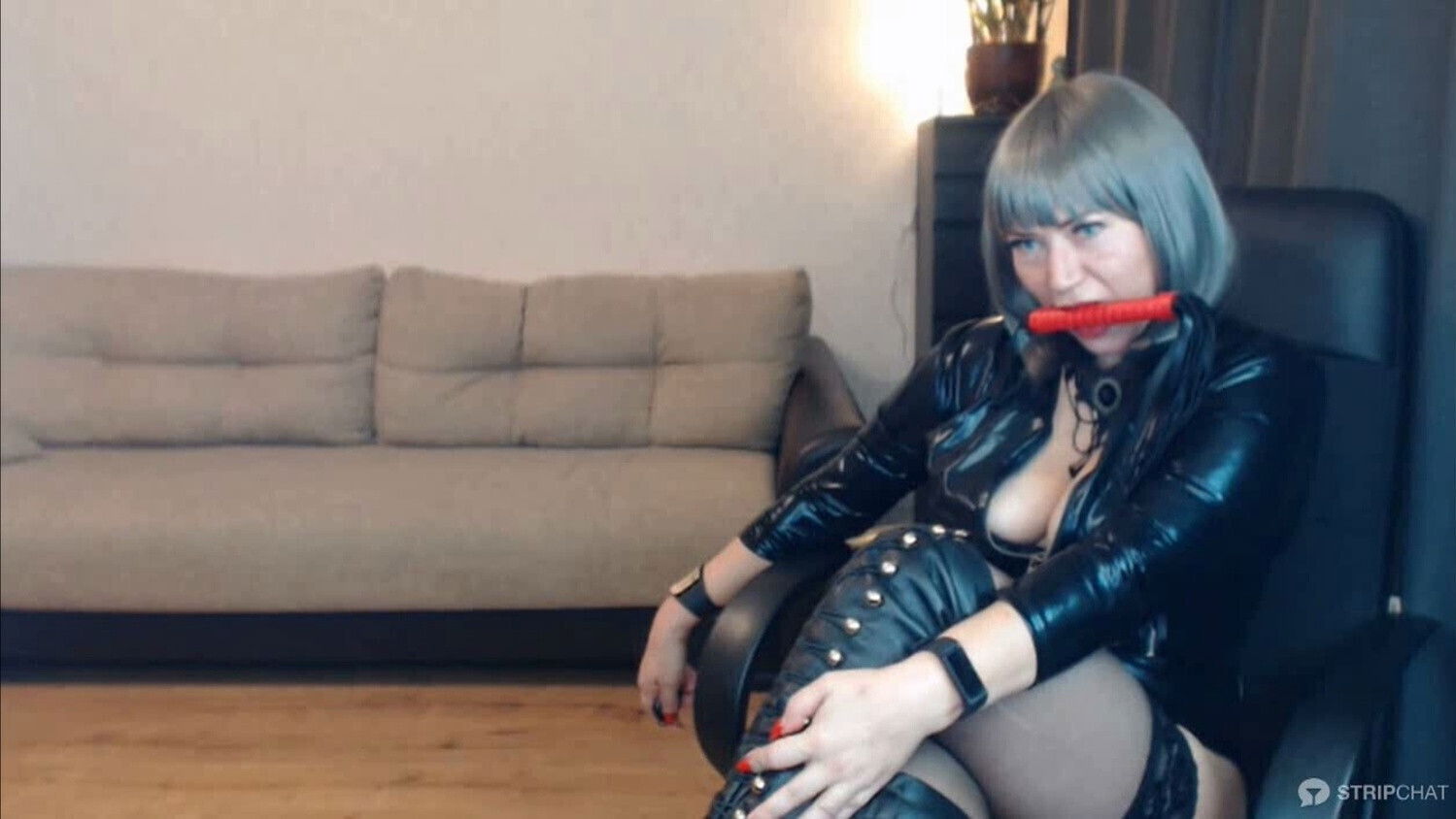 Today personal whore pretends mistress