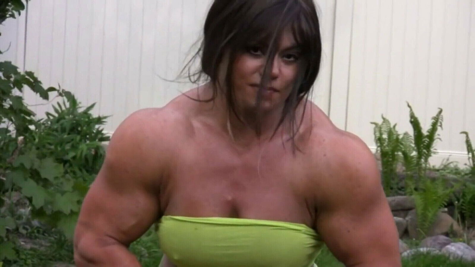 MUSCLE A.T. WORKOUT FEMALE MUSCLE SEXY