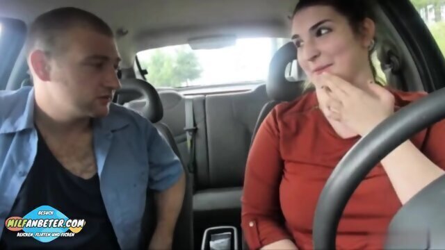 Mechaniker Erpressung Deutsche Frau