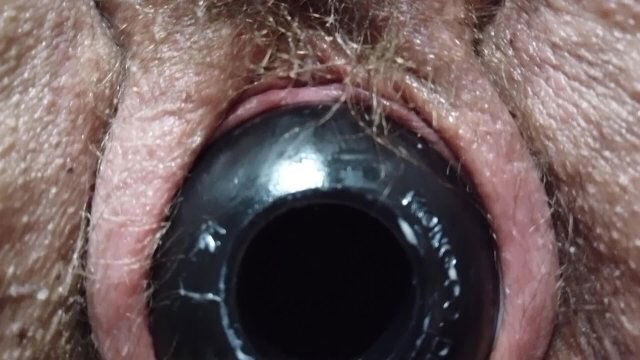 tight pussy pushing massive spreading pussy wide open with extra loud moaning