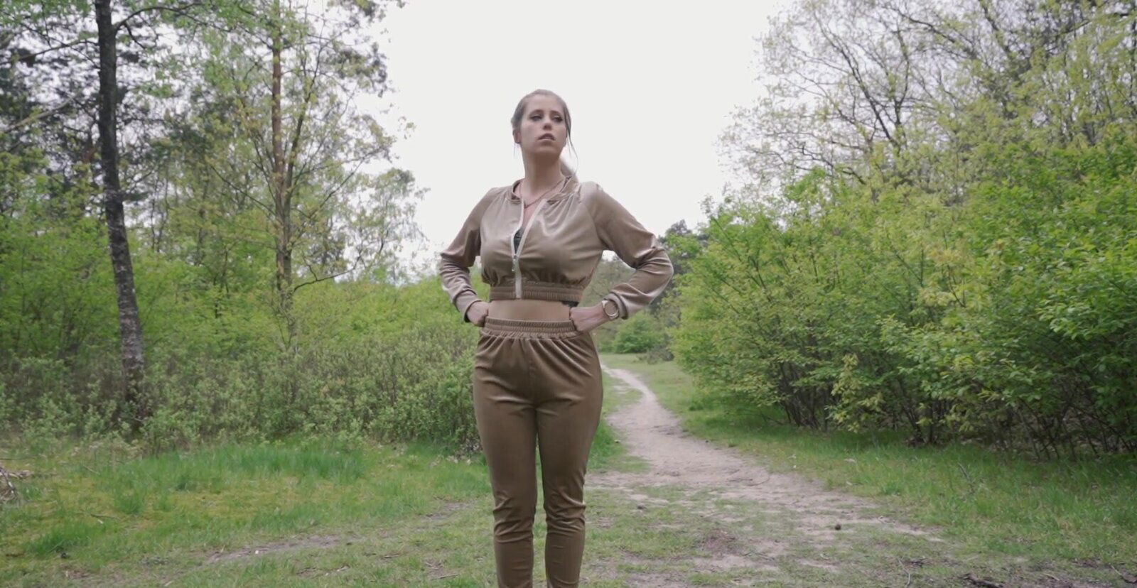 Outdoor forest fucking with Lady Lyne hubby