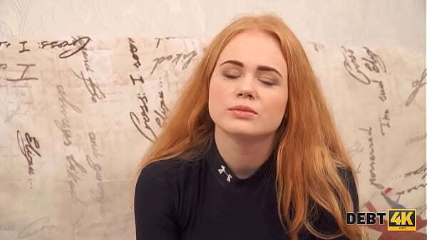 DEBT4k. fille n'_a d'_argent pour payer dette collectionneur baise