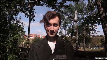 Straight Twink Takes &amp_ Mouth Enjoys Good Amount Money Czech Hunter