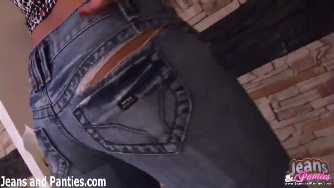 Tight busty blonde Sabine in skinny jeans