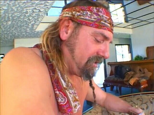 Luscious chicks take turns sucking dick threesome