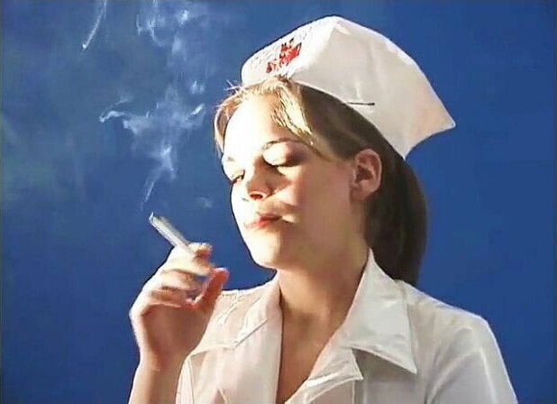 Spanish nurse takes smoke break