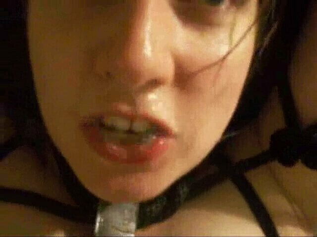 Collared slut wants jizz