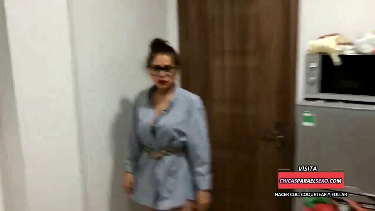 HERMANASTRA RUSA JUEGA HERMANASTRA