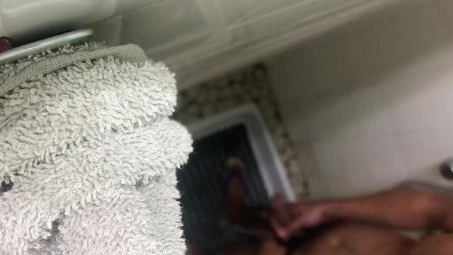 Après sport petite branlette travail