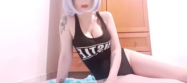 would never date gamer