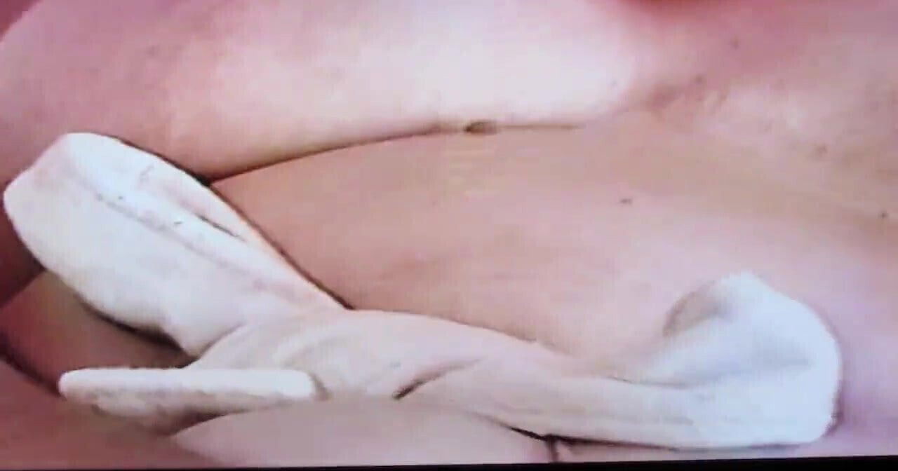 Mature Nude Female SS Gets Both Holes Loaded