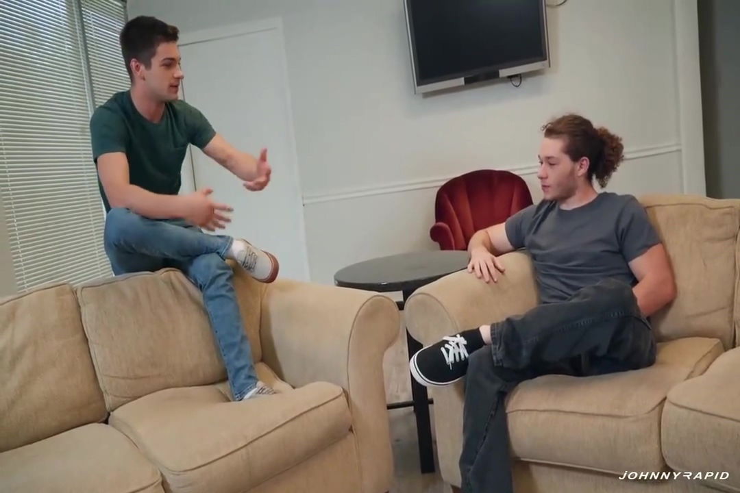 Southern Style 10-pounder Engulfing Skyler Johnny Rapid