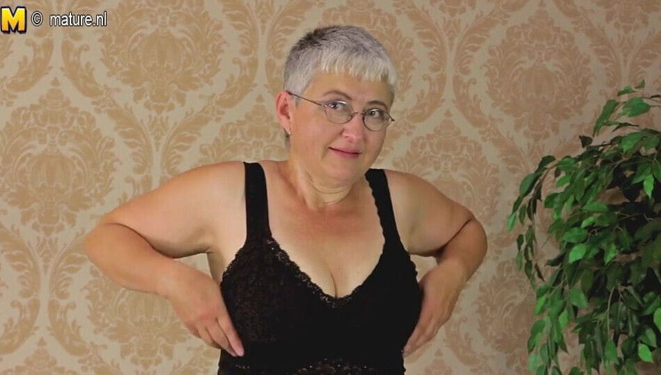 Amateur grandmother teasing hairy cunt