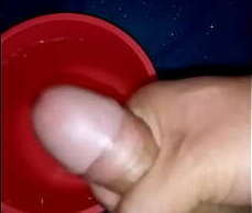 Masturb&aacute_ndome y no salen mis mecos