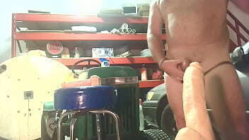 Tasty Juicy Butt JoeyD cutie