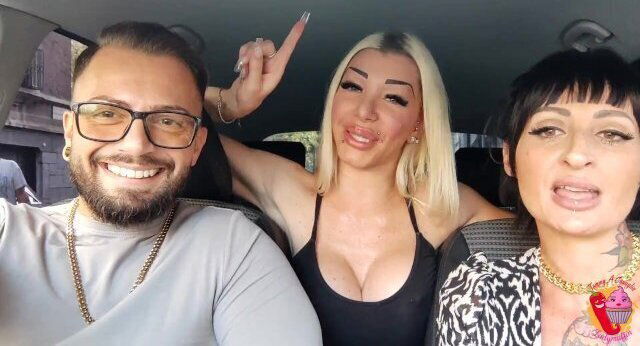 Jennyfer Stone auto Ladymuffin Tommy Canaglia