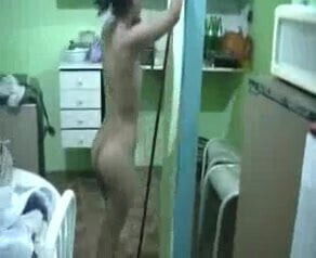 vadia dando pro vizinho cafa